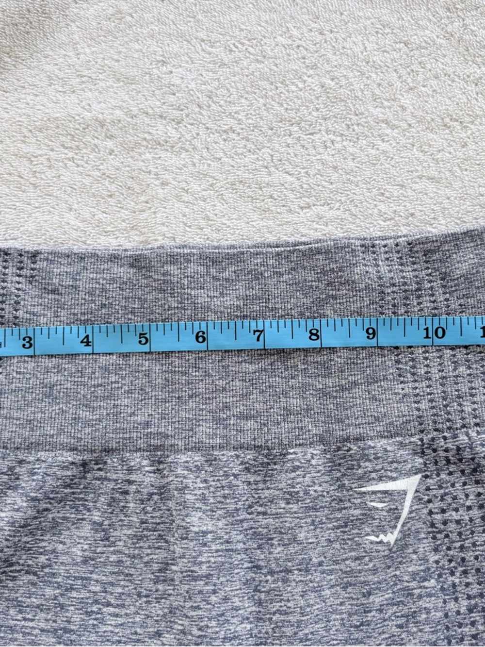 Gymshark Grey Seamless Crop Top and Leggings Set Sz Small EUC - Picture 11 of 15